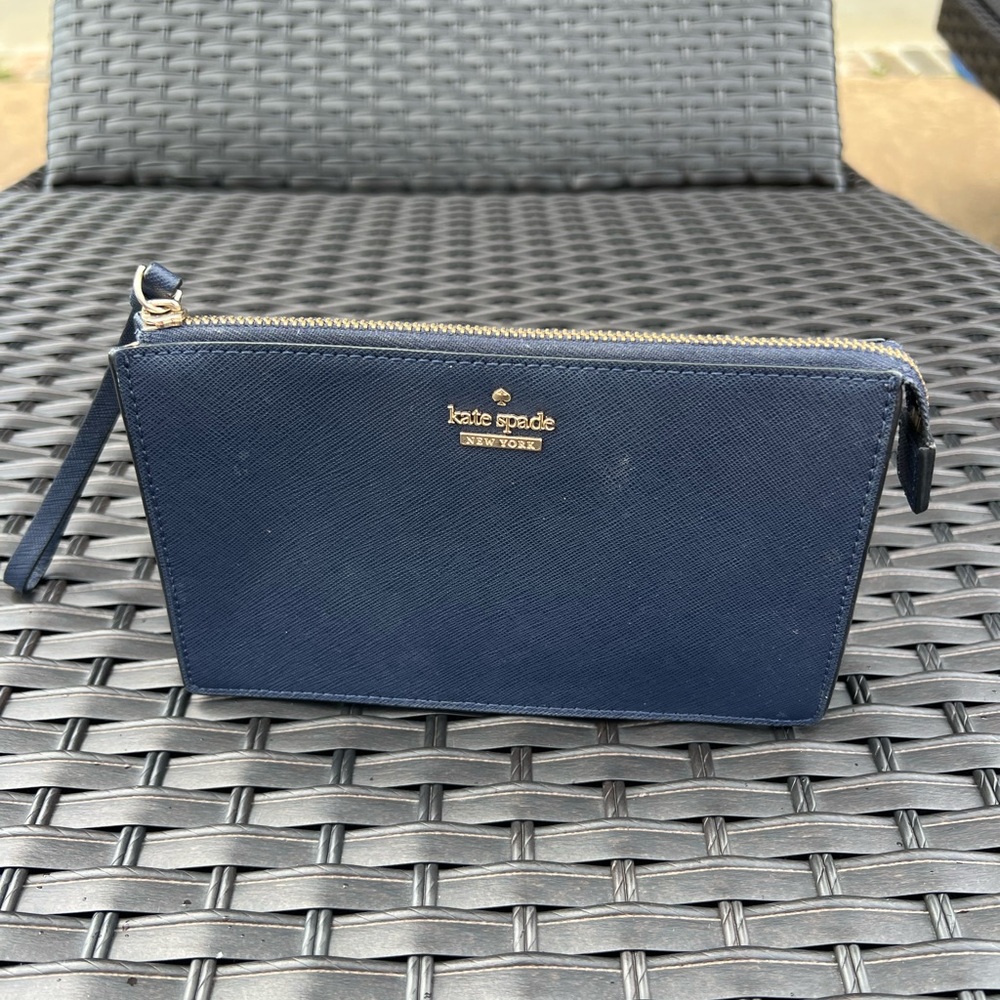 Kate Spade Navy Wristlet